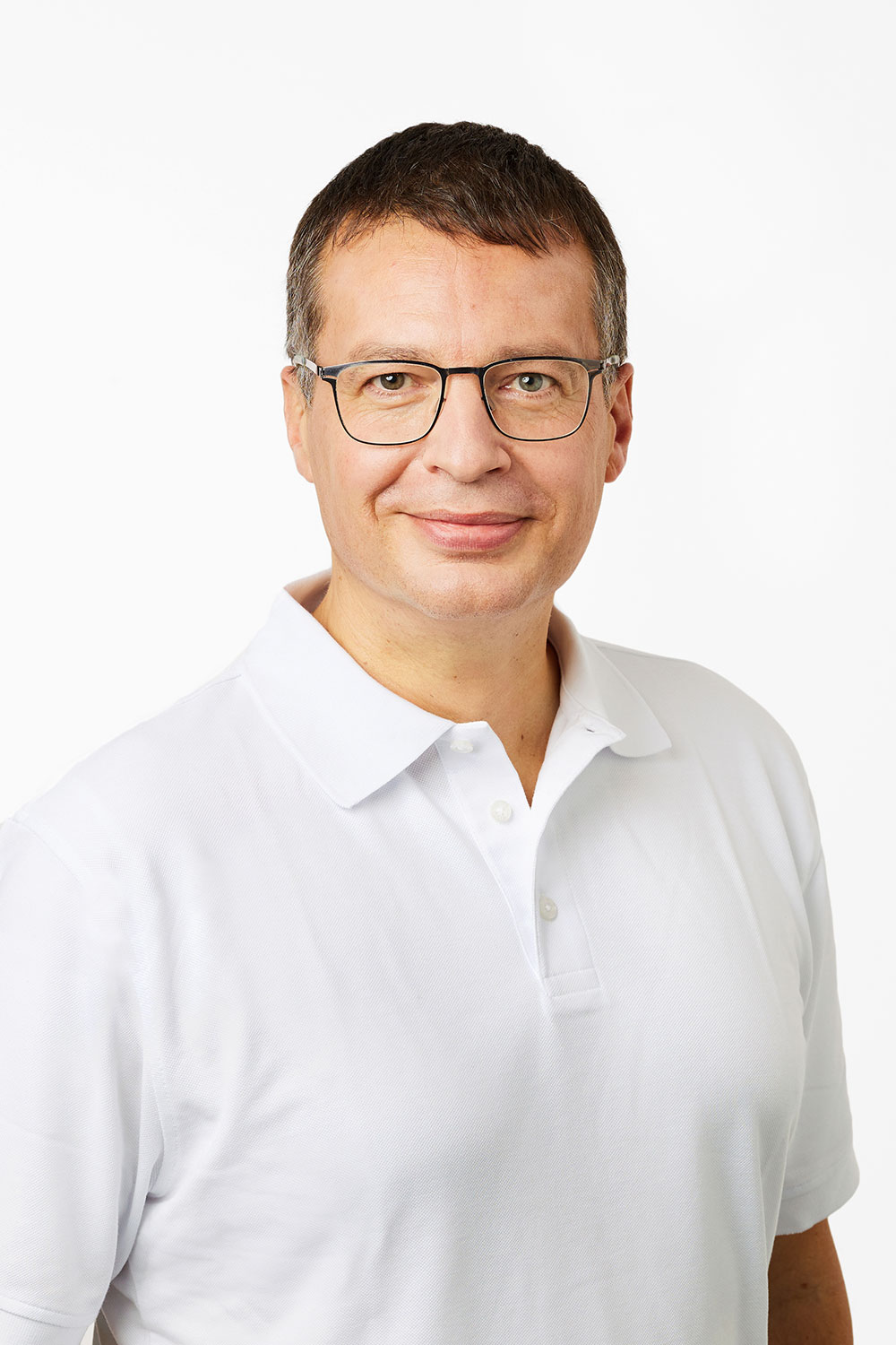 Zahnarzt Pinneberg – Dr. Philip Kummerer – b1b Zahnarzt Pinneberg - Dr. Philip Kummerer - b1b